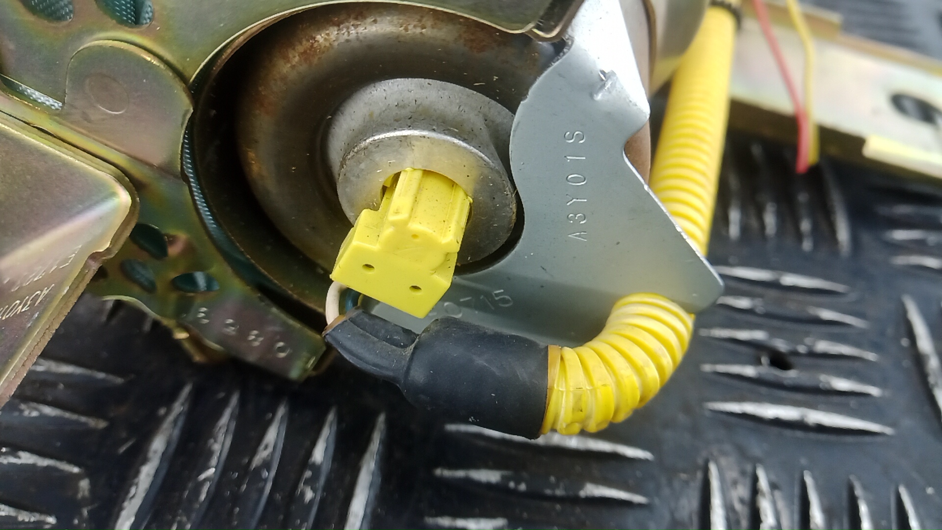 Подушка безопасности пассажирская (в торпедо)