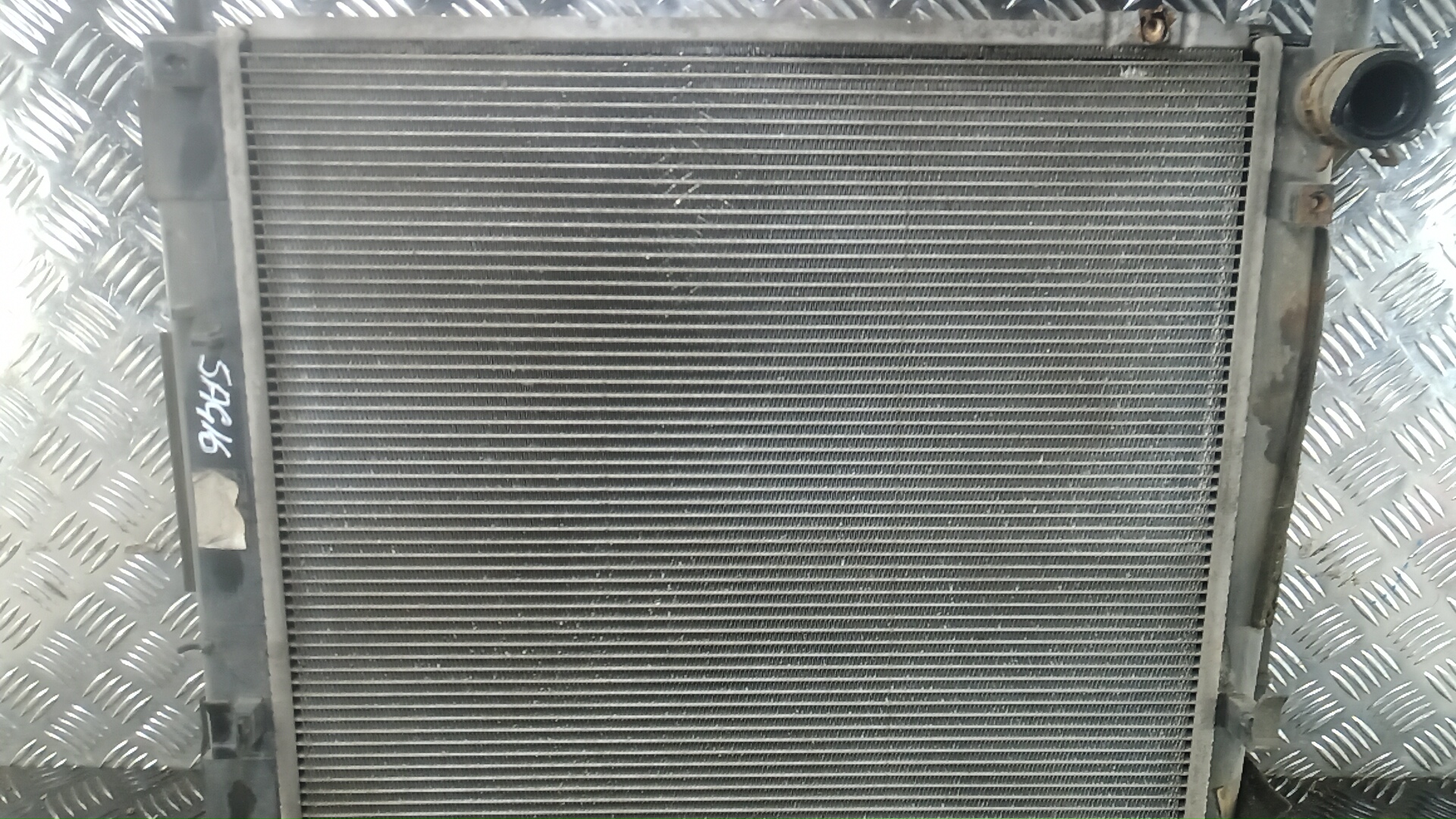 Радиатор охлаждения двигателя основной