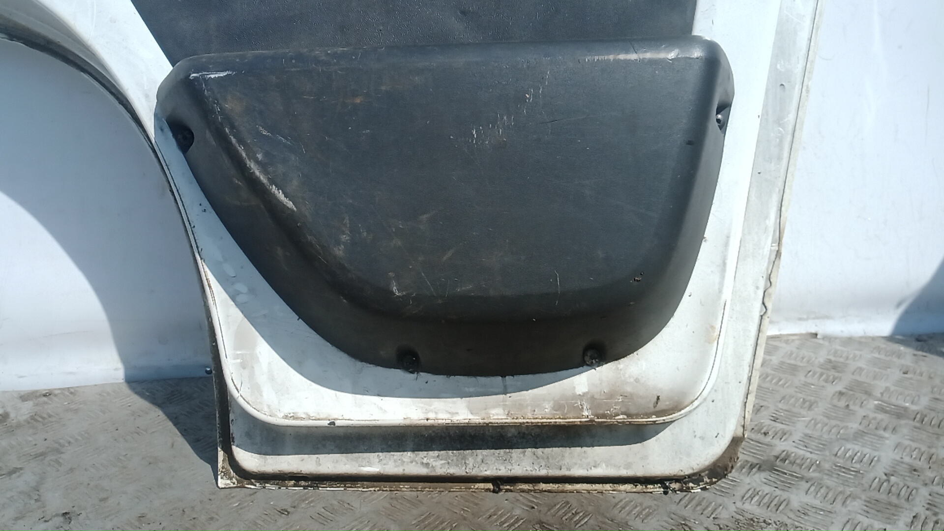 Дверь передняя правая