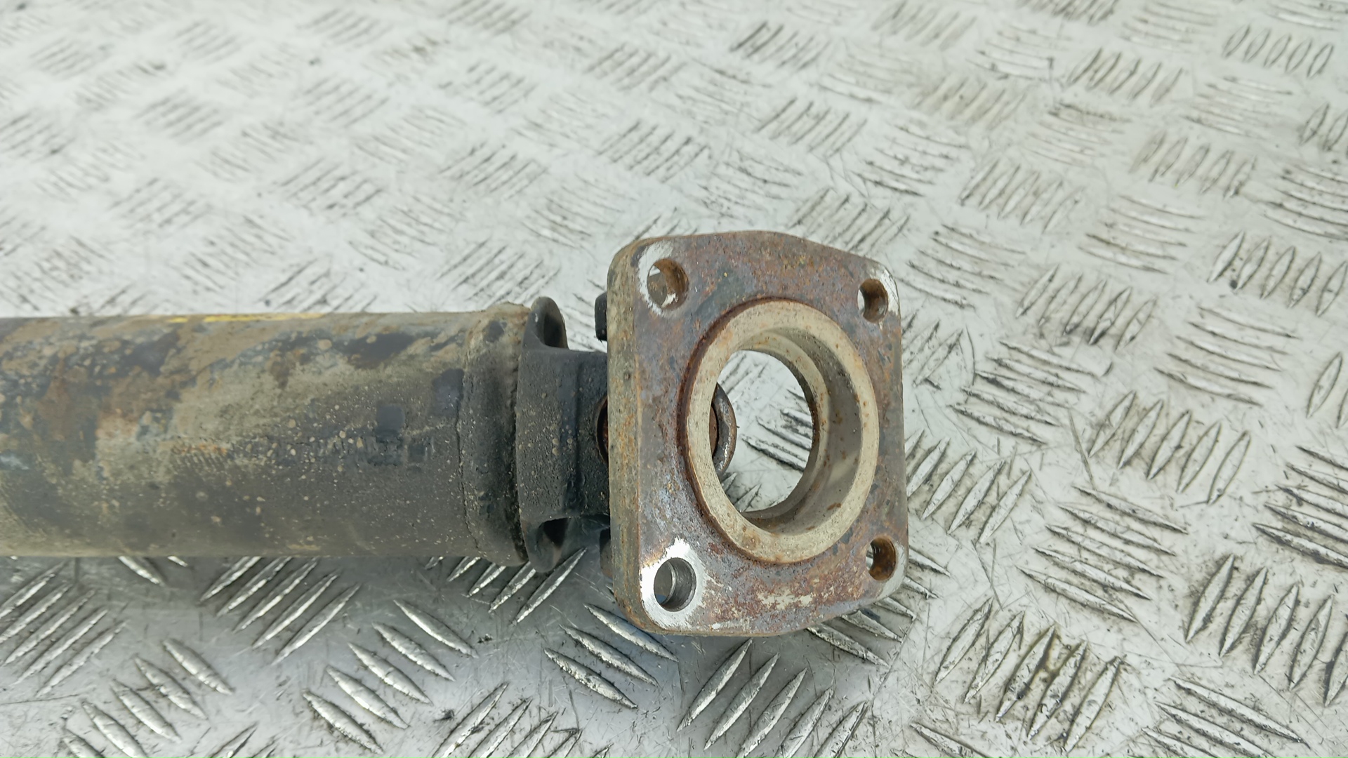 Вал карданный