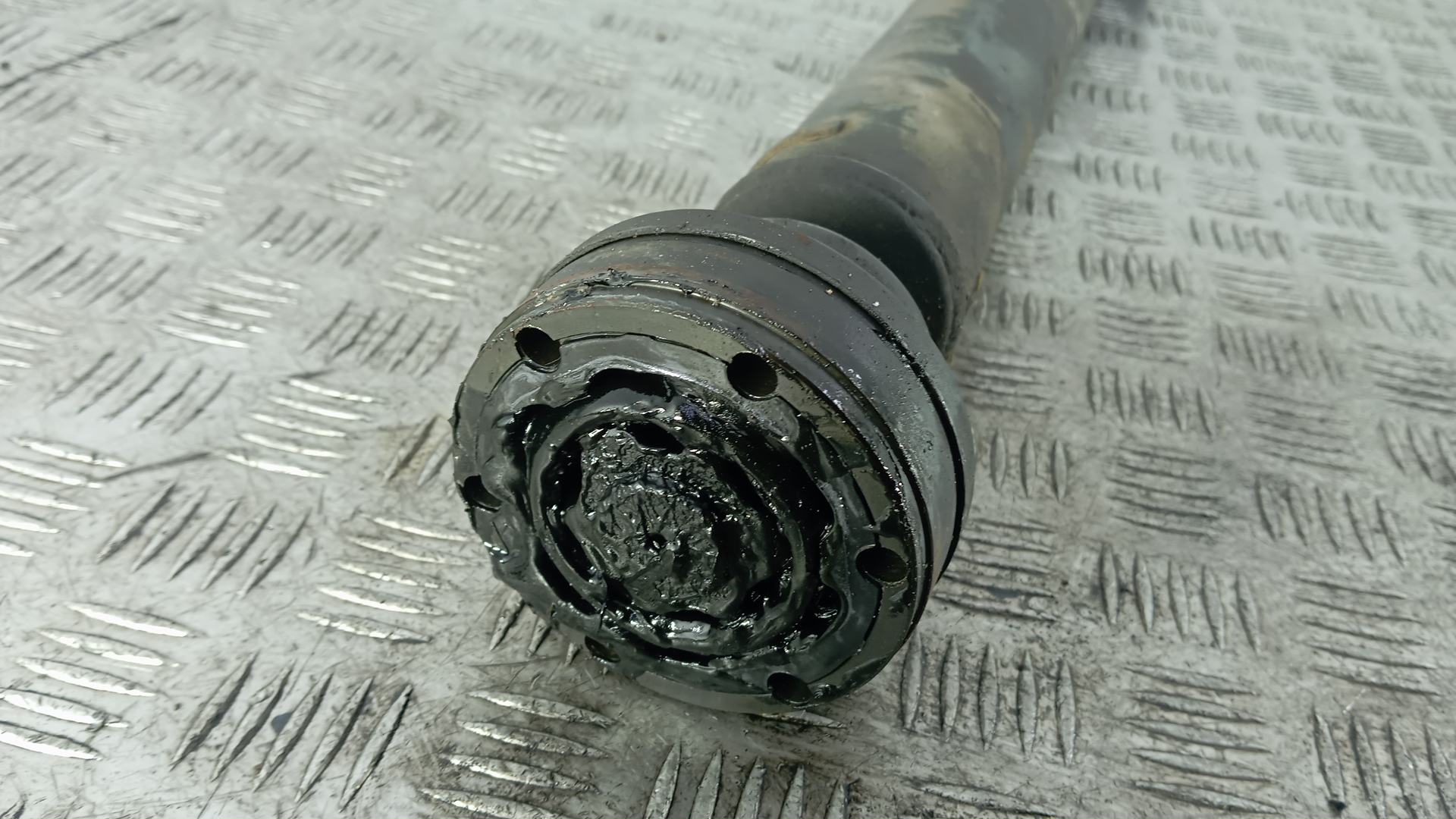 Вал карданный