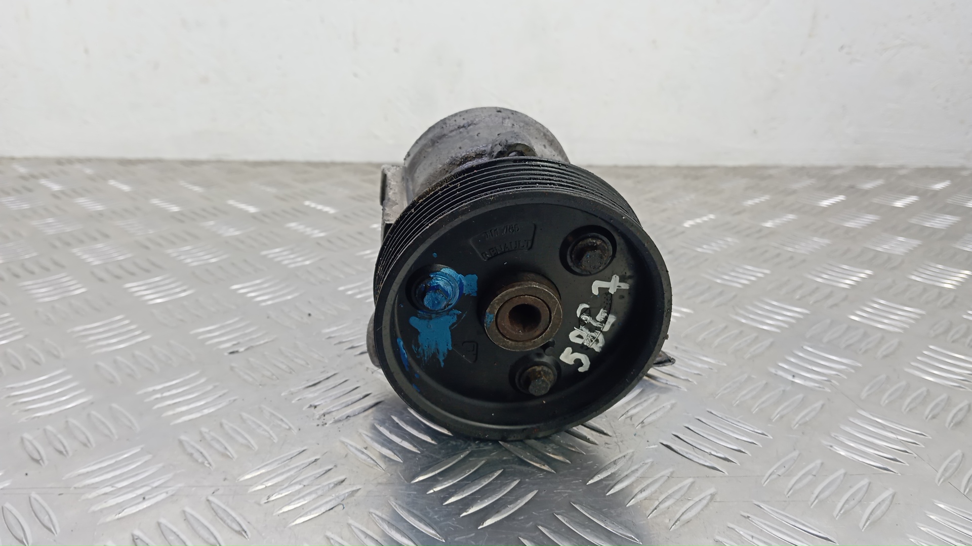 Насос ГУР (гидроусилитель руля)