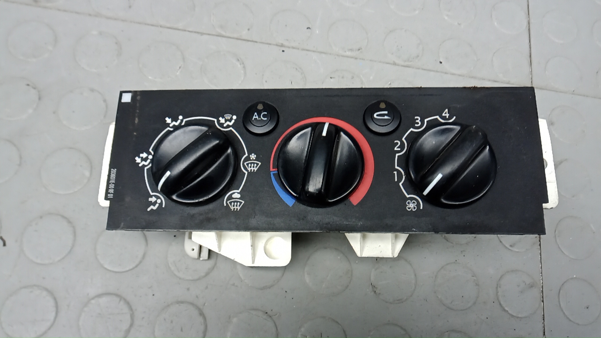 Блок управления климатической установкой