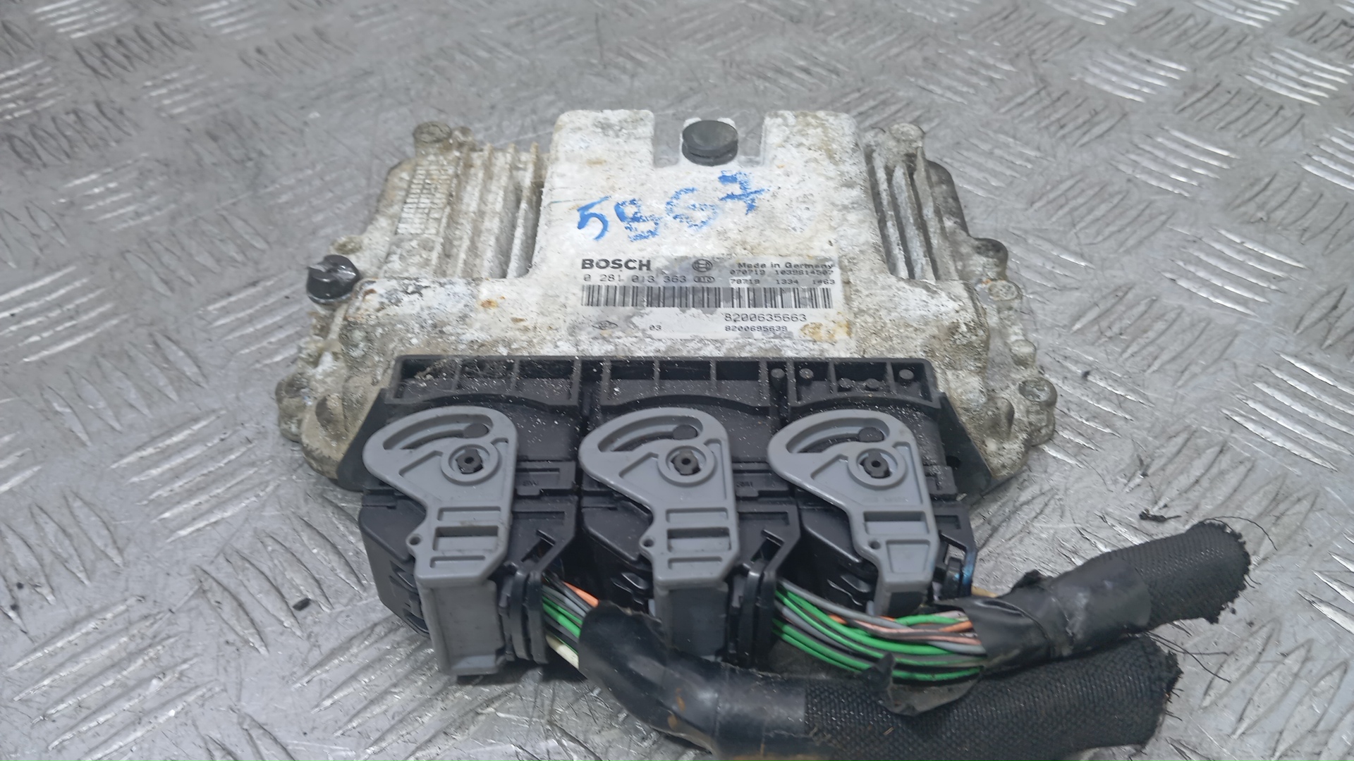 Блок управления двигателем