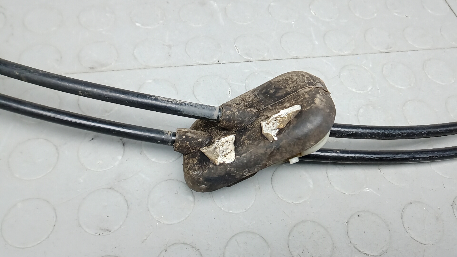 Трос КПП (выбора/переключения передач)