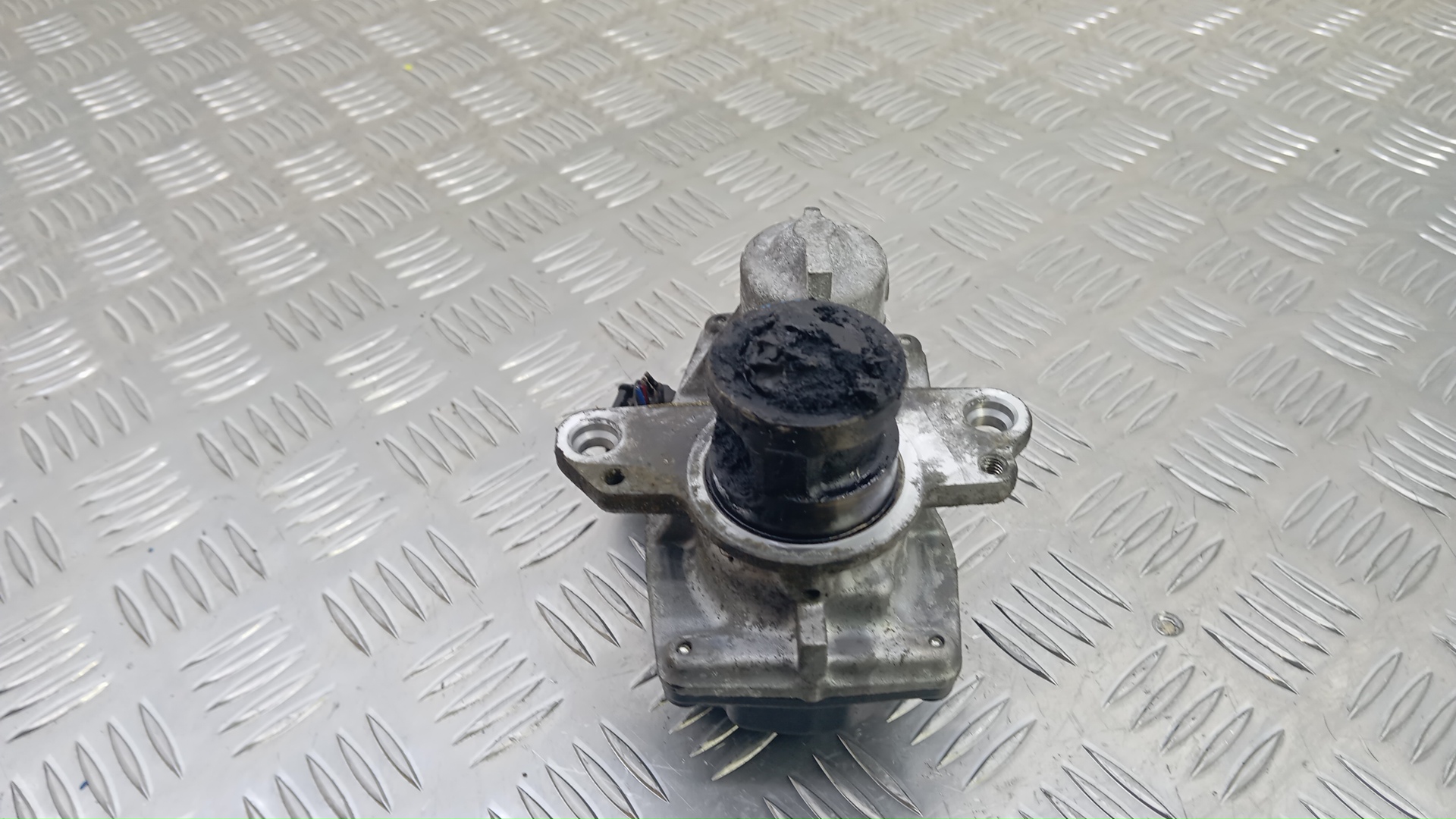 Клапан рециркуляции выхлопных газов (EGR)