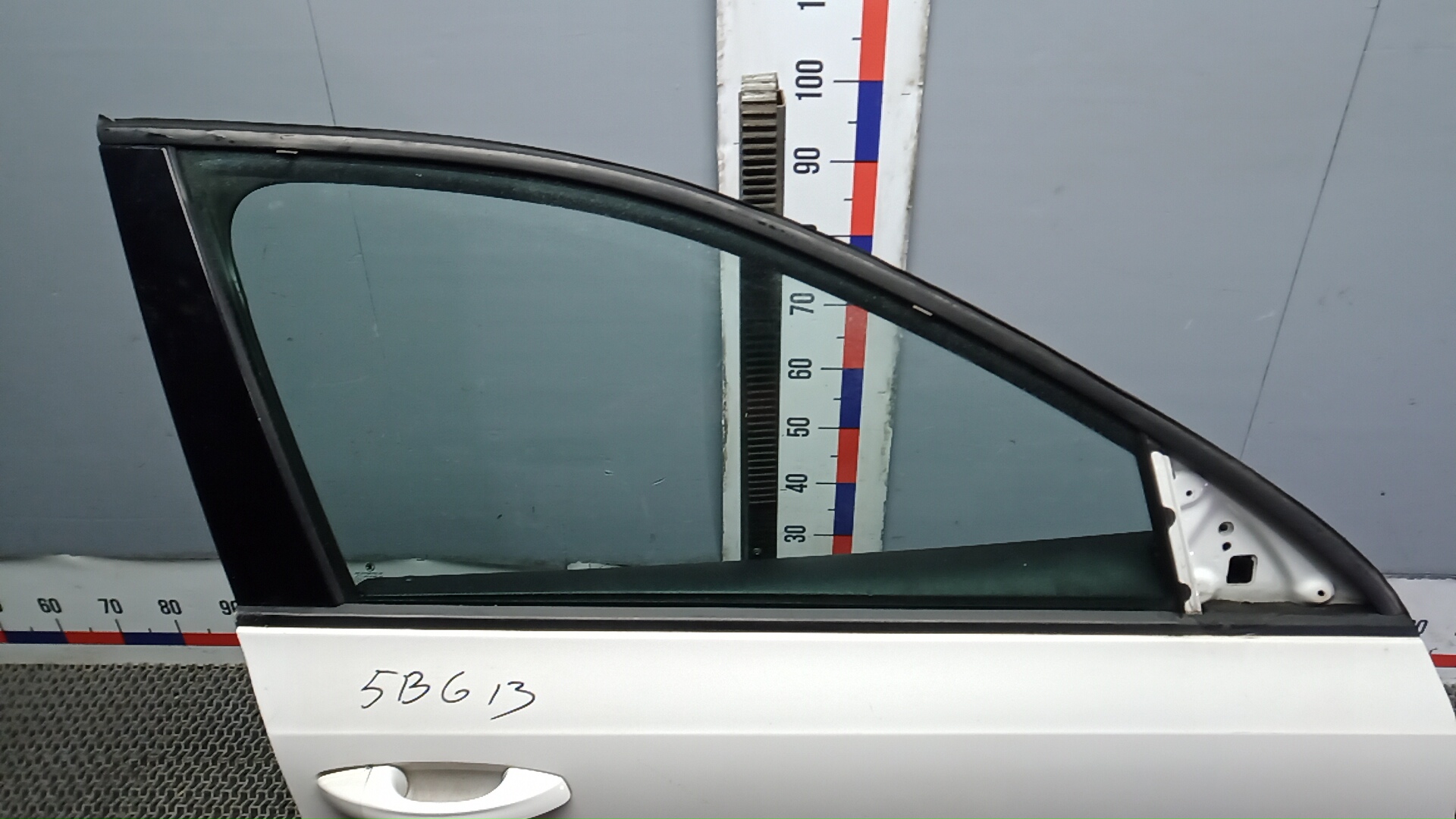 Дверь передняя правая