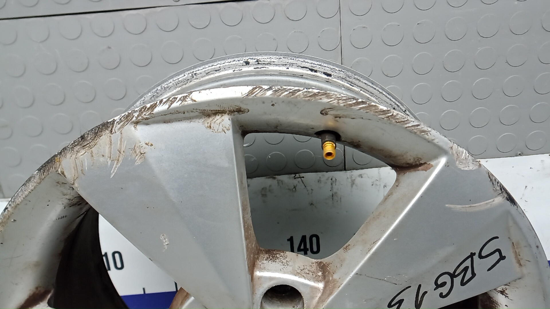 Диск колесный литой легкий сплав