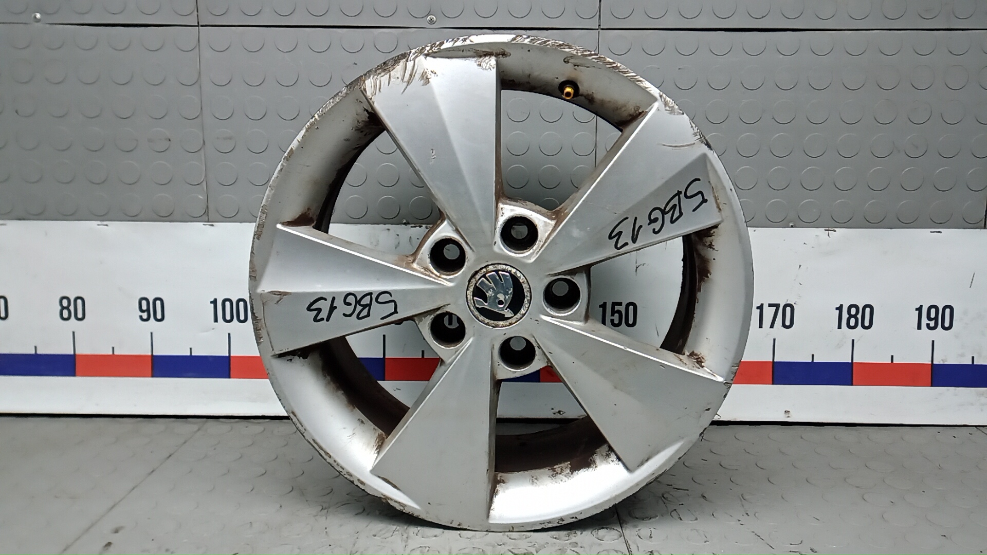 Диск колесный литой легкий сплав