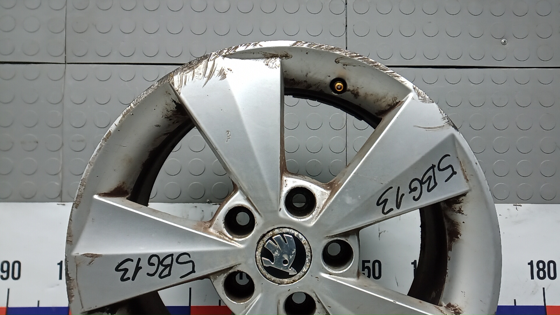 Диск колесный литой легкий сплав