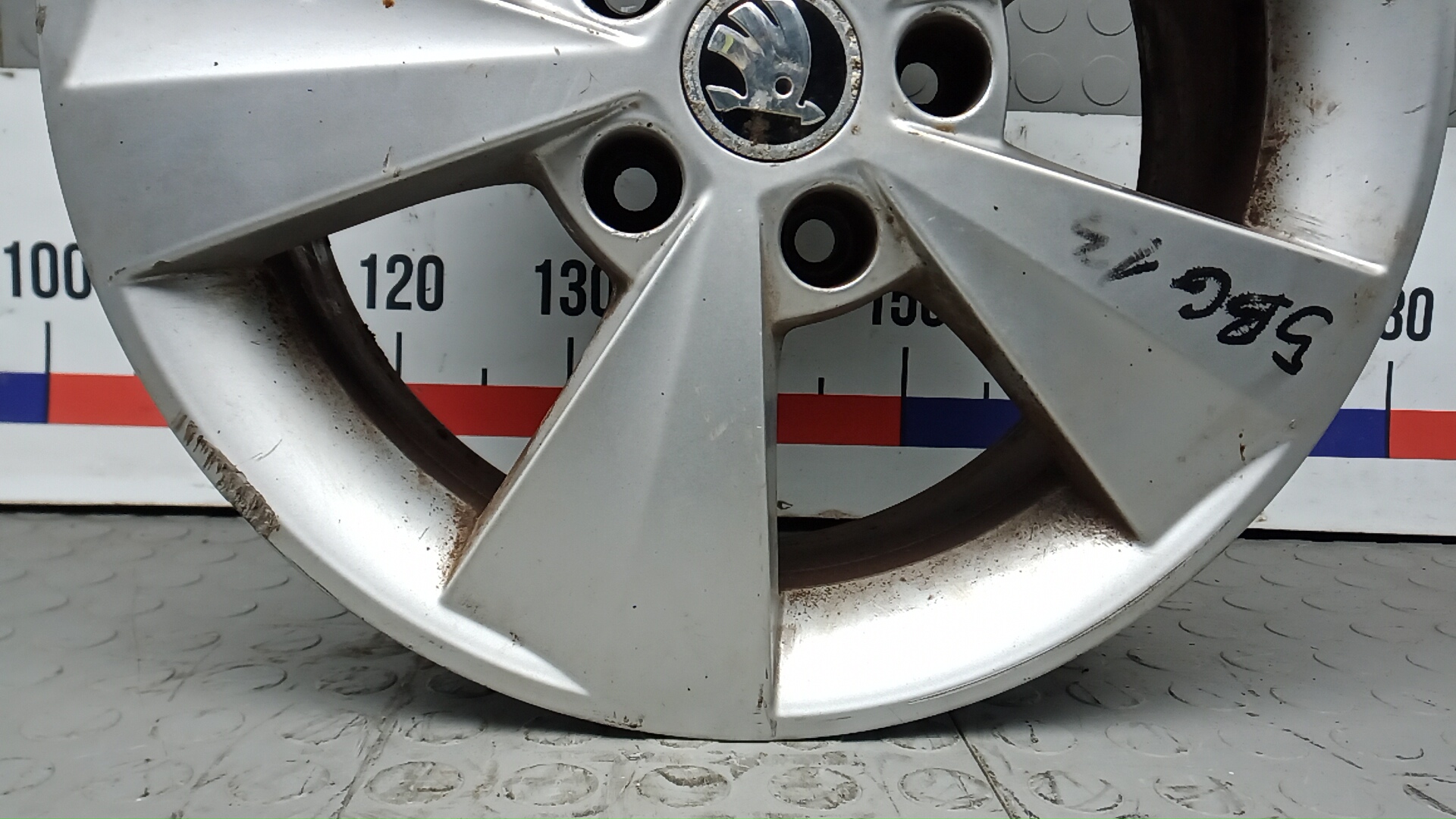 Диск колесный литой легкий сплав