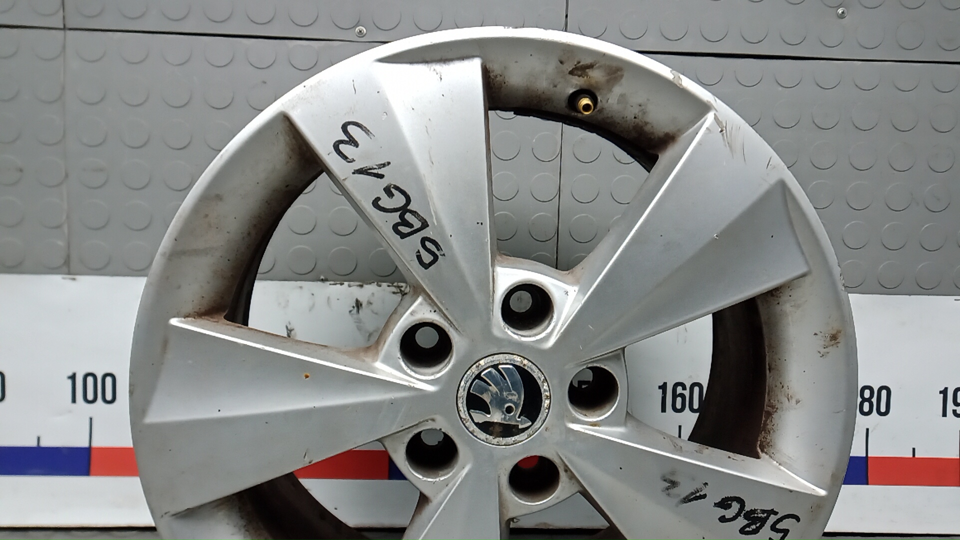 Диск колесный литой легкий сплав