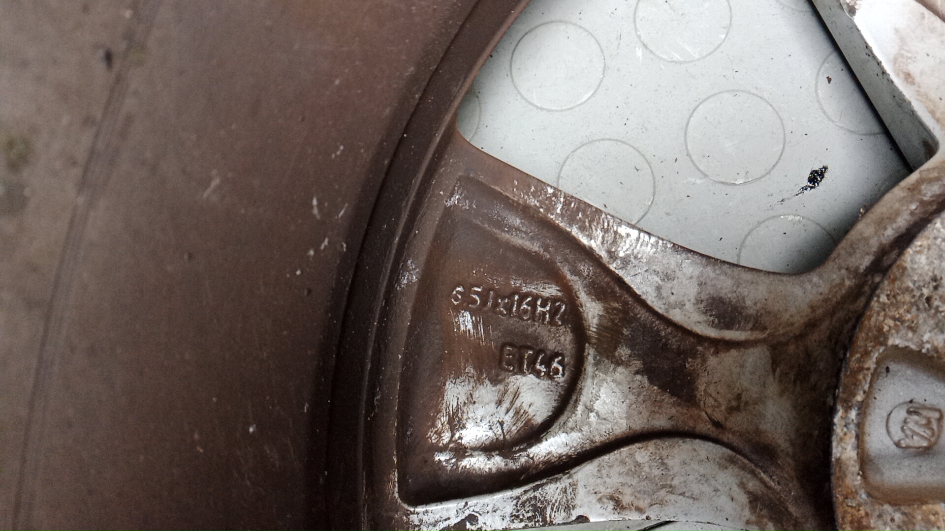 Диск колесный литой легкий сплав