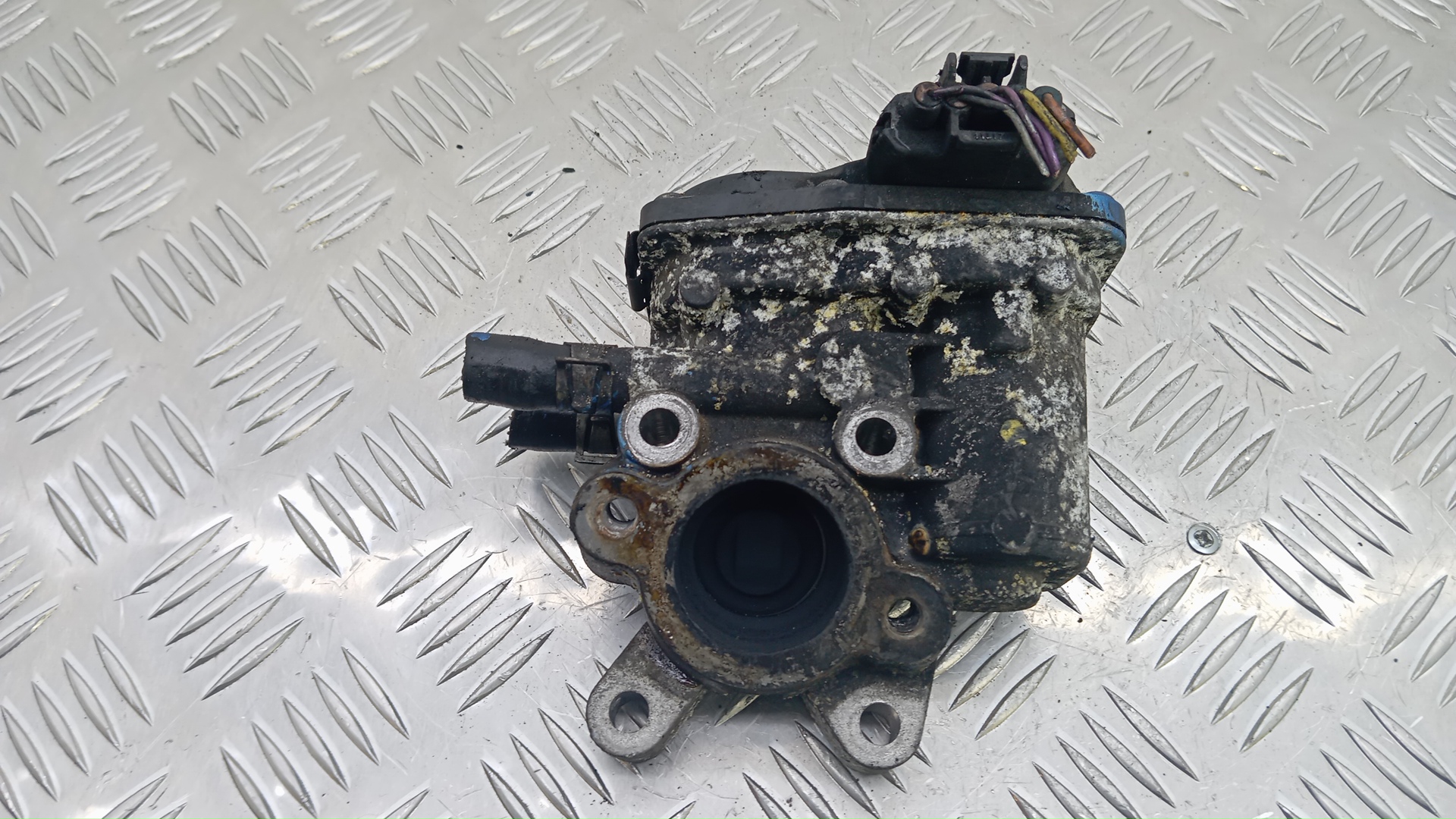 Клапан рециркуляции выхлопных газов (EGR)