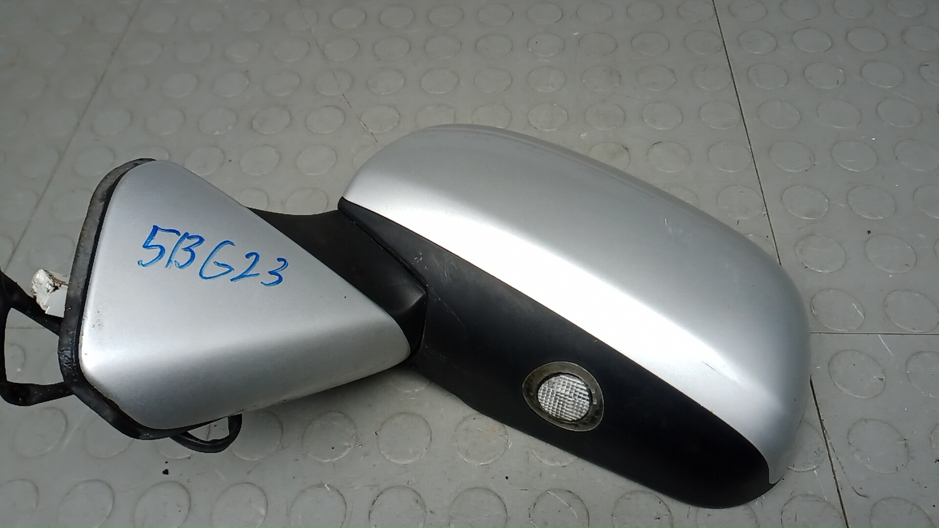 Зеркало левое электрическое