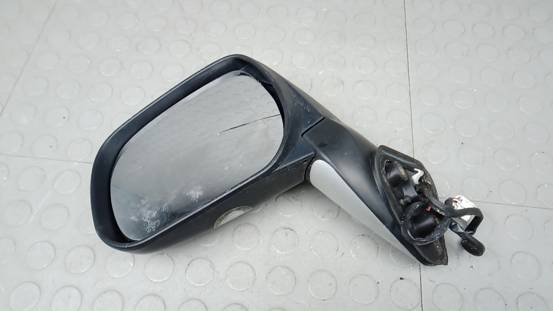 Зеркало левое электрическое