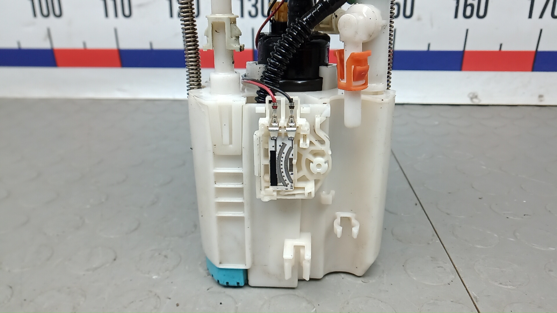 Насос топливный электрический