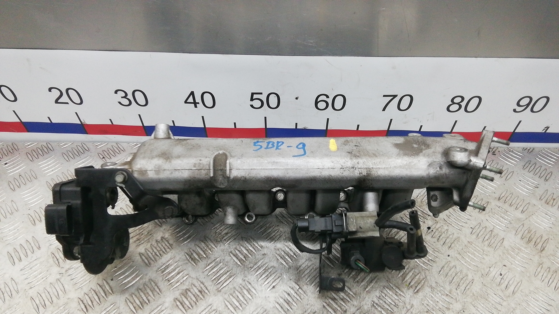 Коллектор впускной