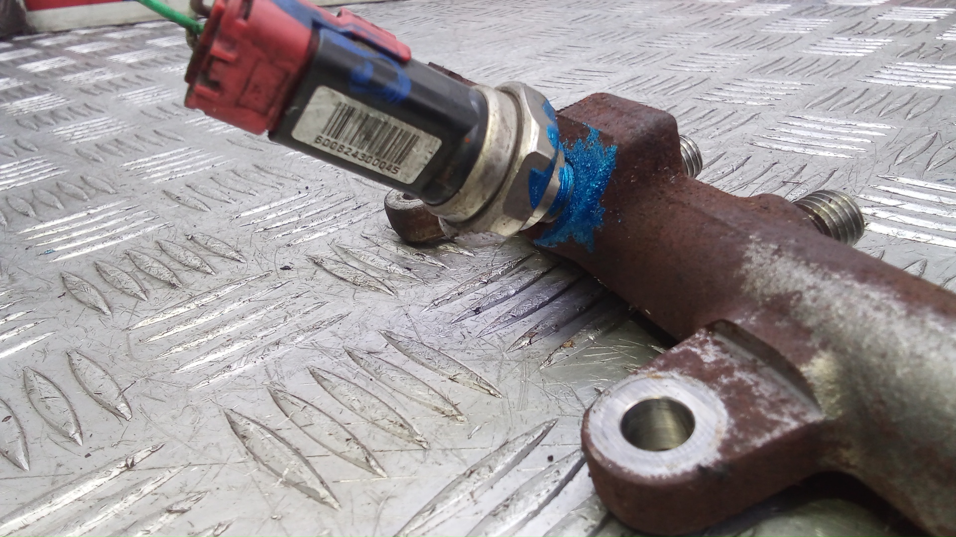 Рейка топливная (рампа)