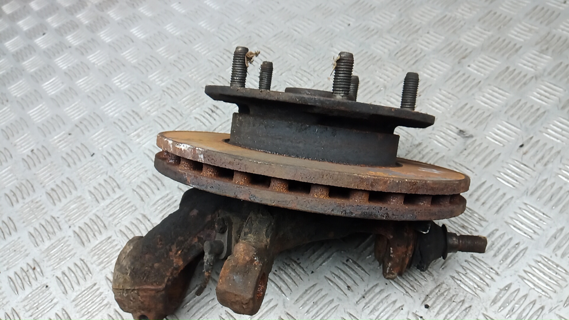 Ступица передняя