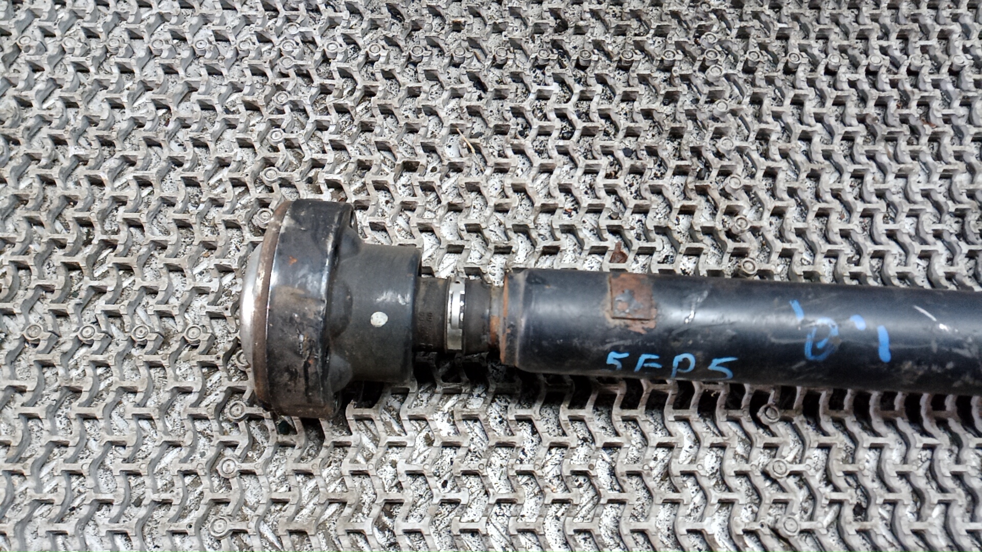 Вал карданный