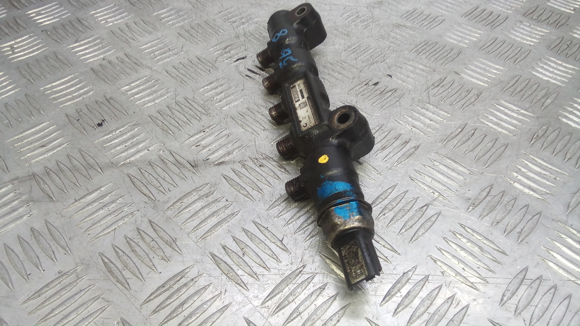 Рейка топливная (рампа)