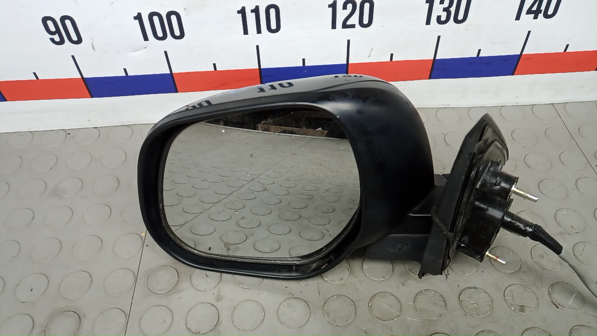 Зеркало левое электрическое