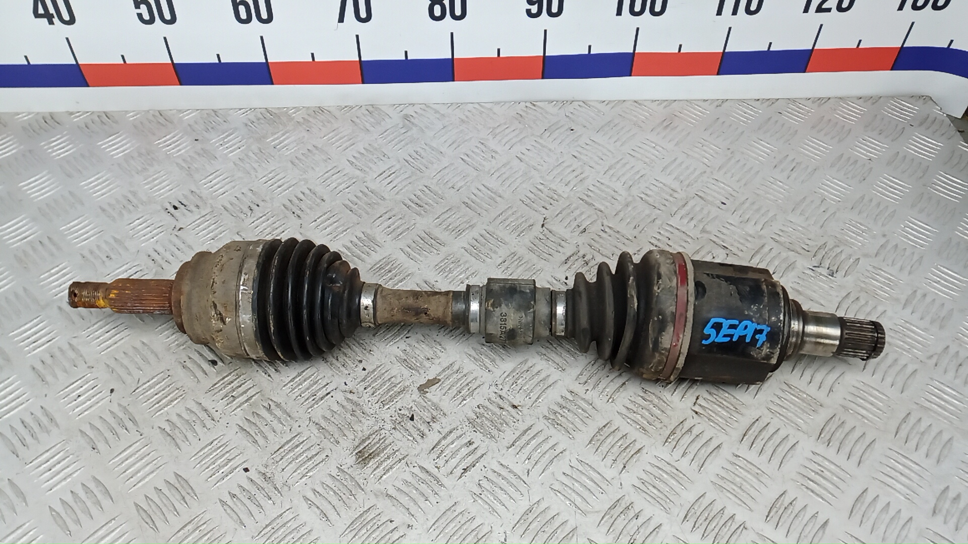 Полуось передняя левая