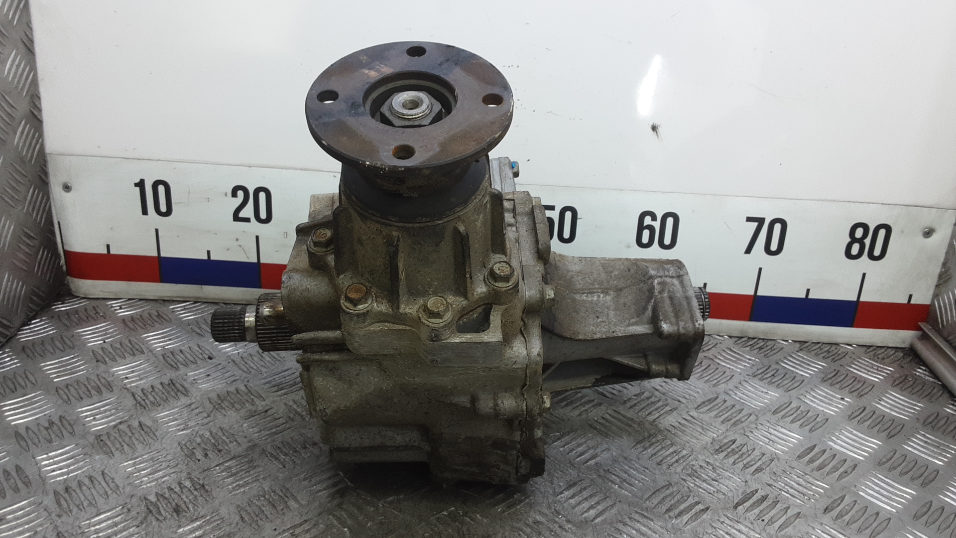 Коробка раздаточная