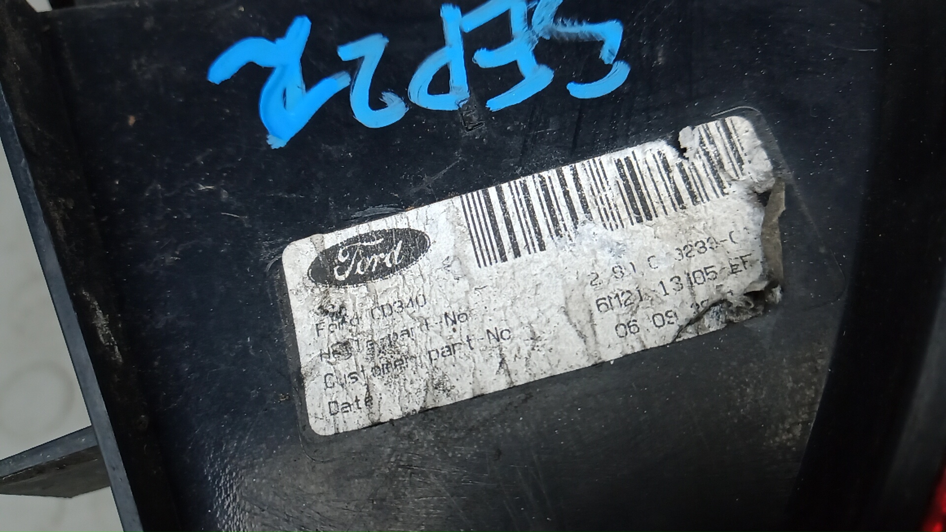 Фонарь задний левый