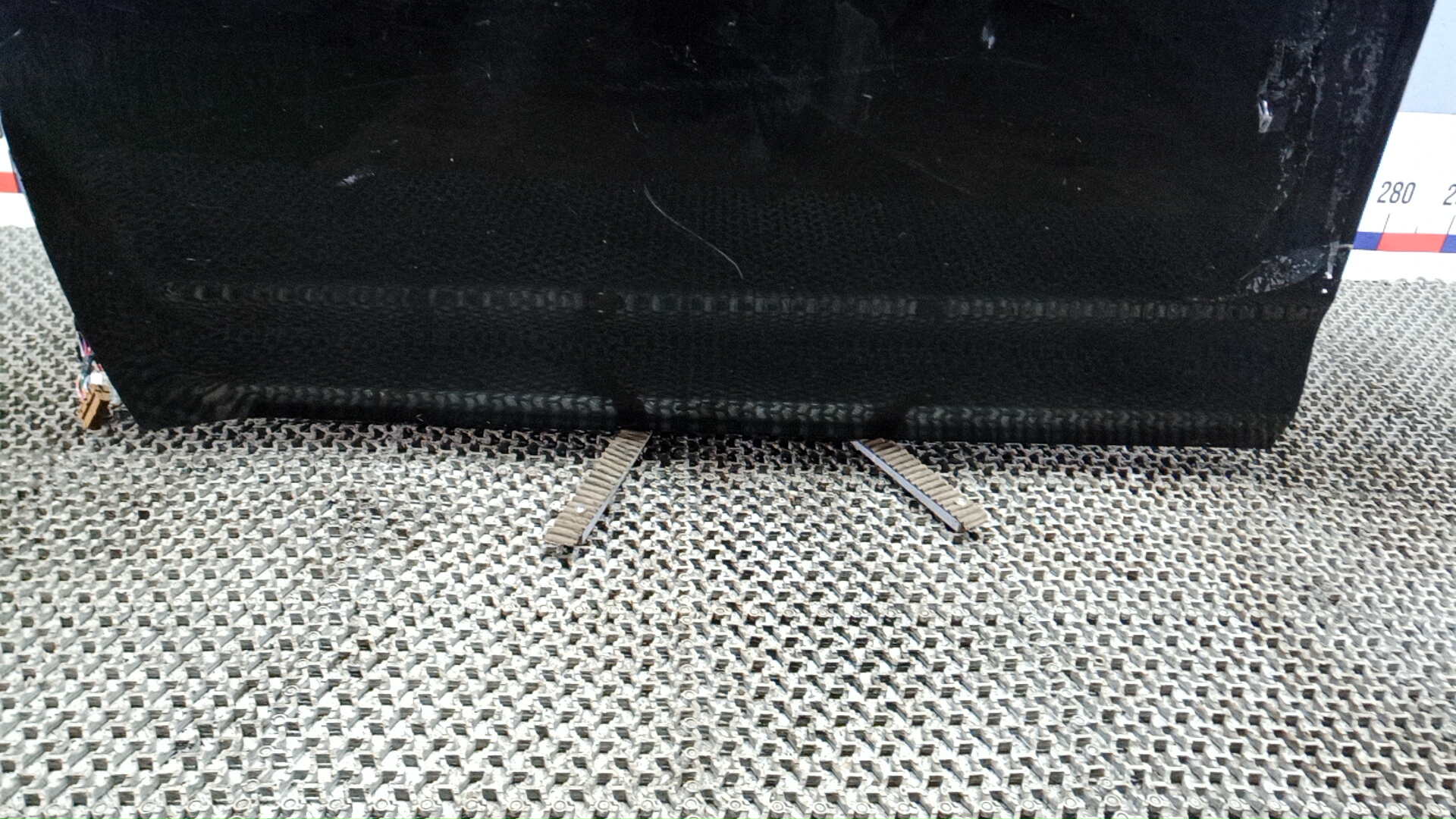 Дверь передняя левая