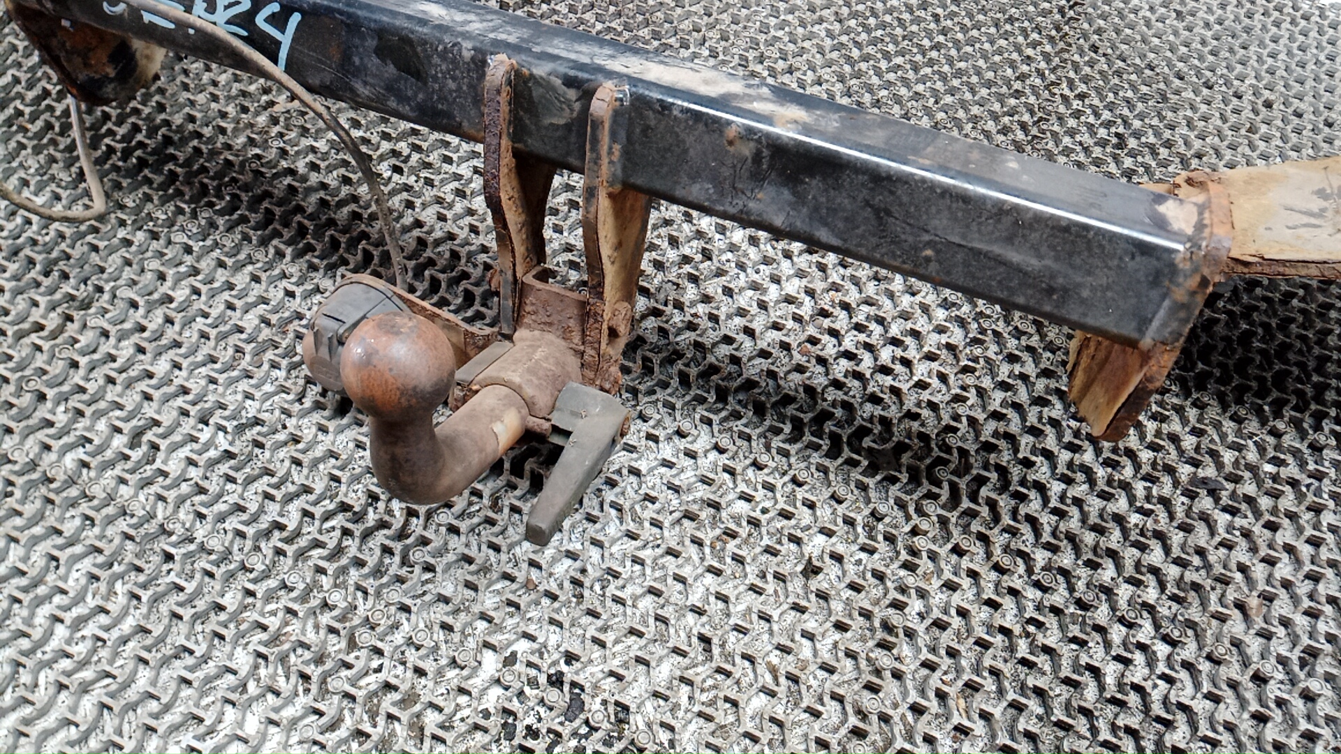 Сцепное устройство (Фаркоп)