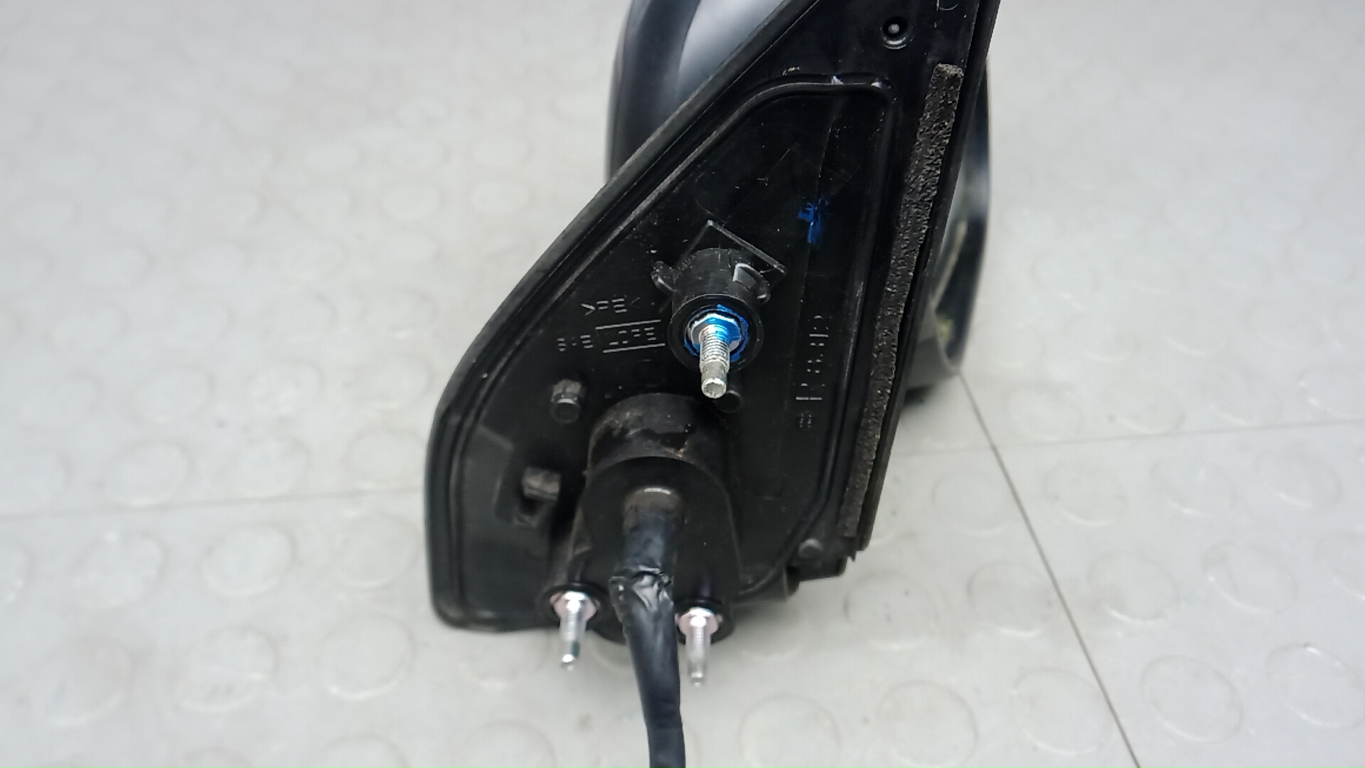 Зеркало правое электрическое