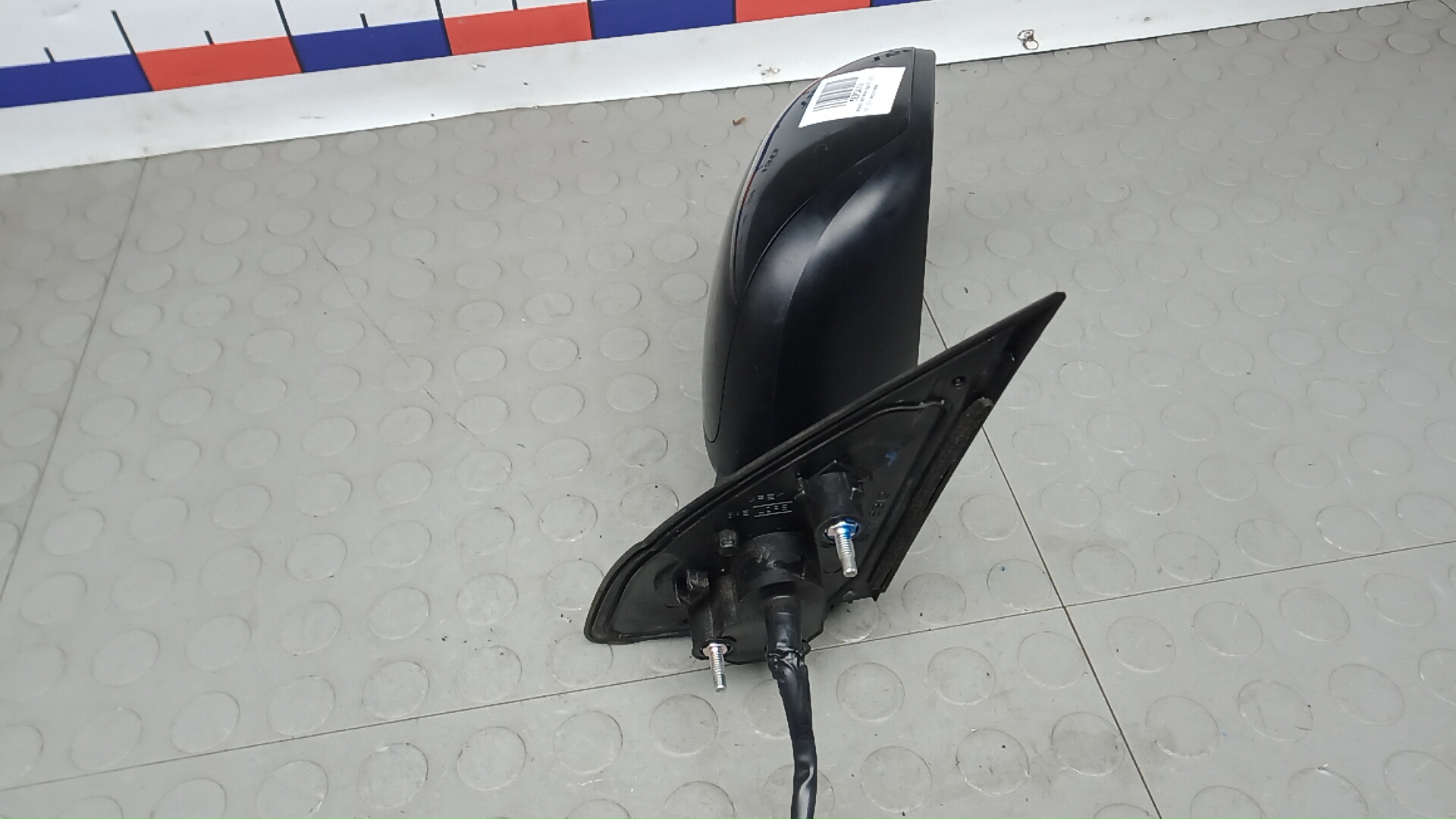 Зеркало правое электрическое