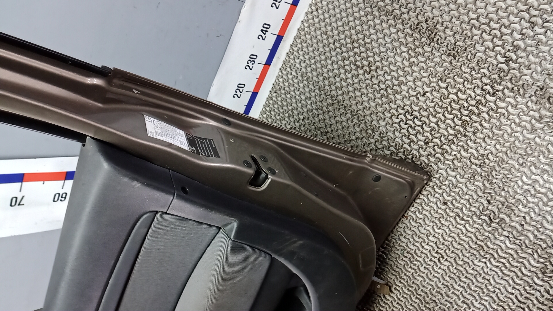 Дверь передняя правая