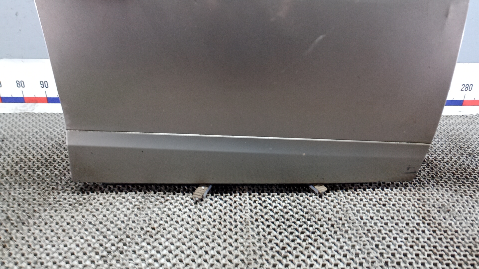 Дверь передняя правая