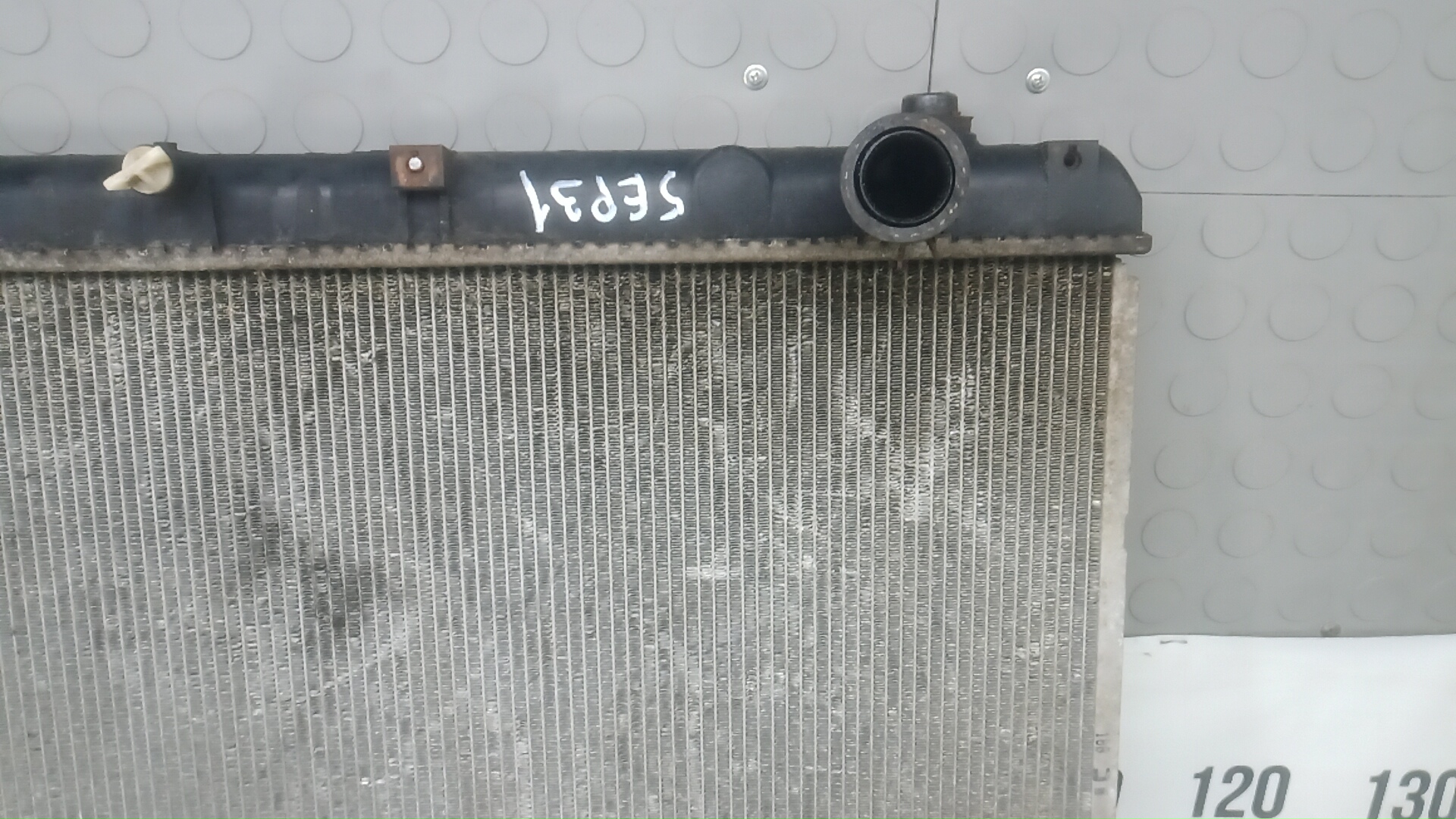 Радиатор охлаждения двигателя основной