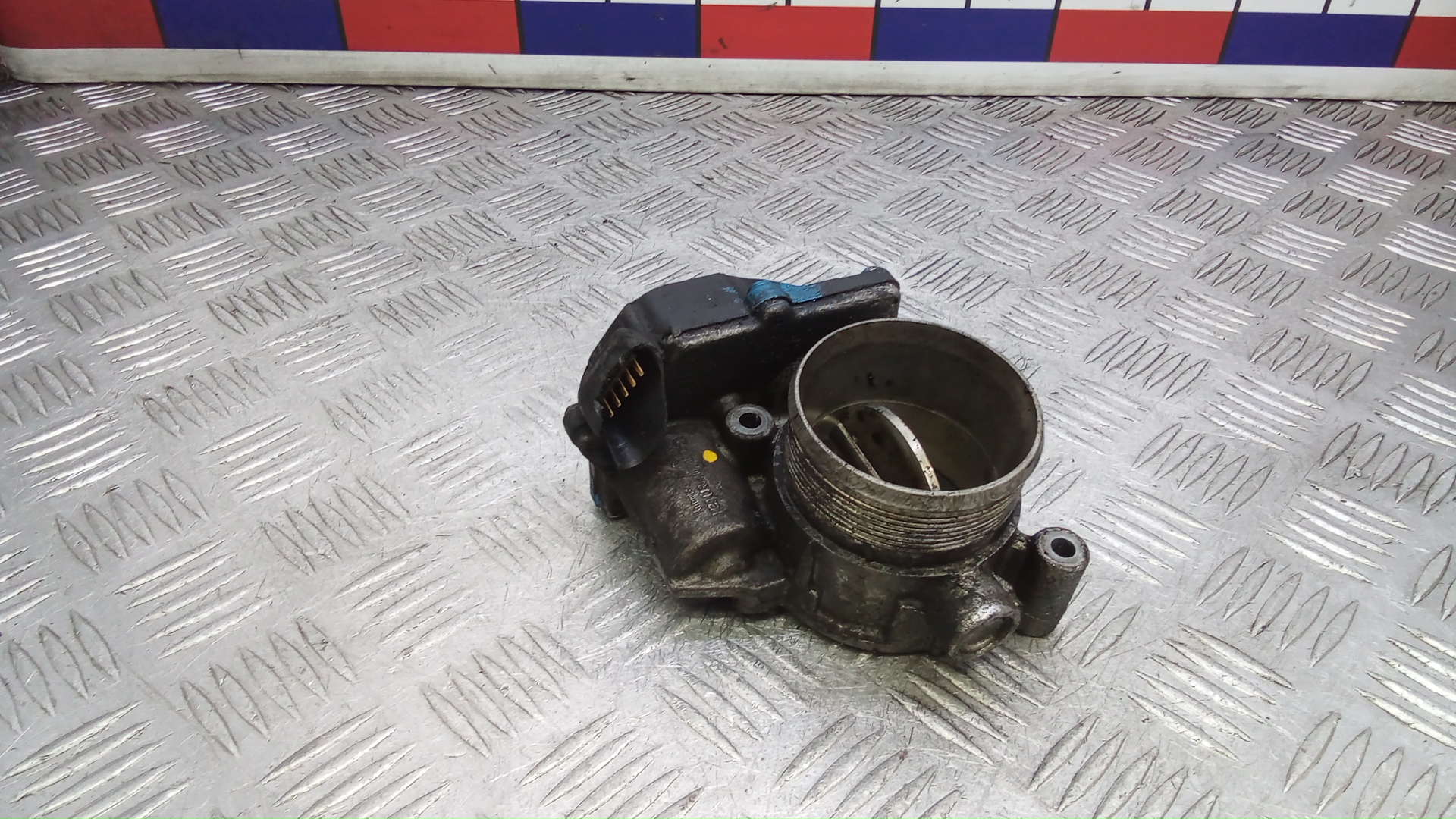 Заслонка дроссельная электрическая