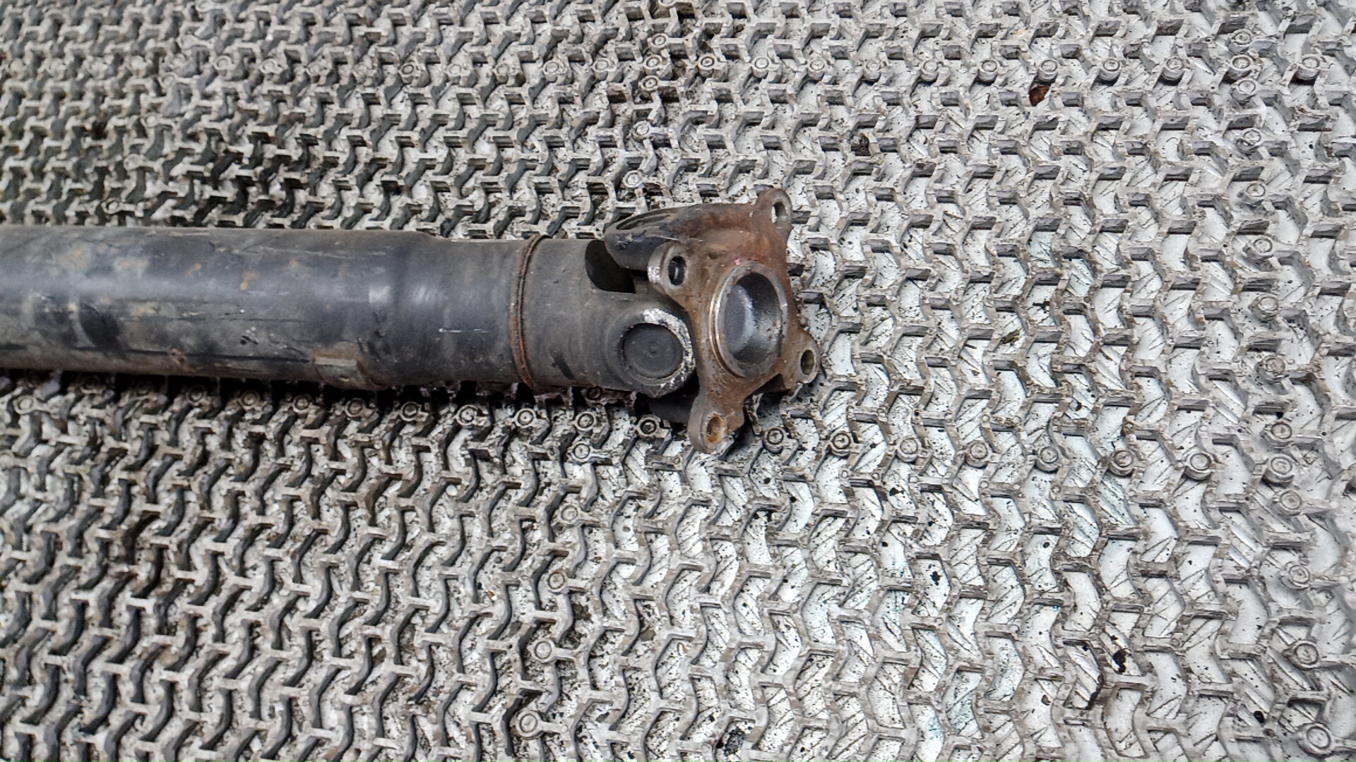 Вал карданный