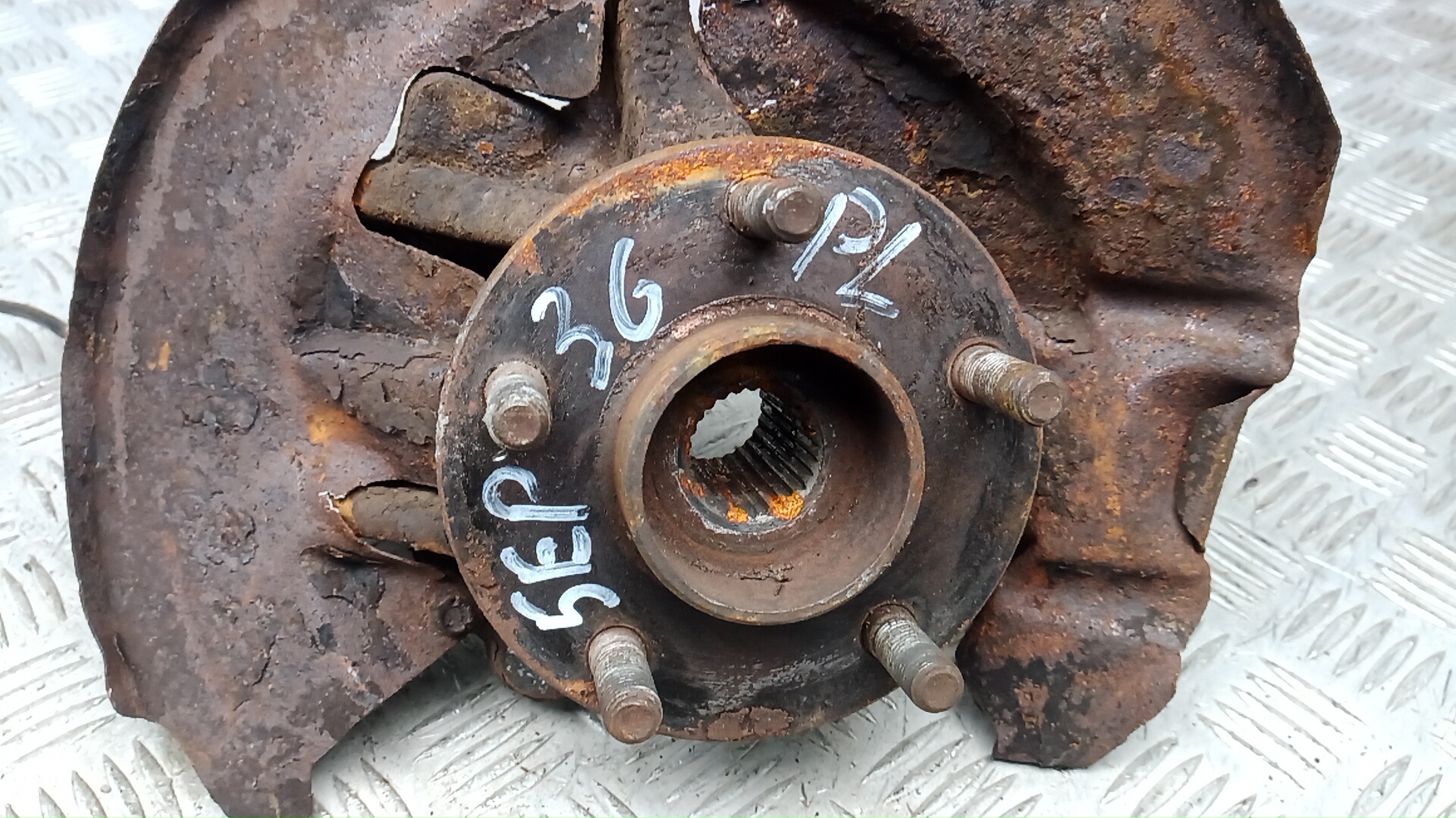 Ступица передняя