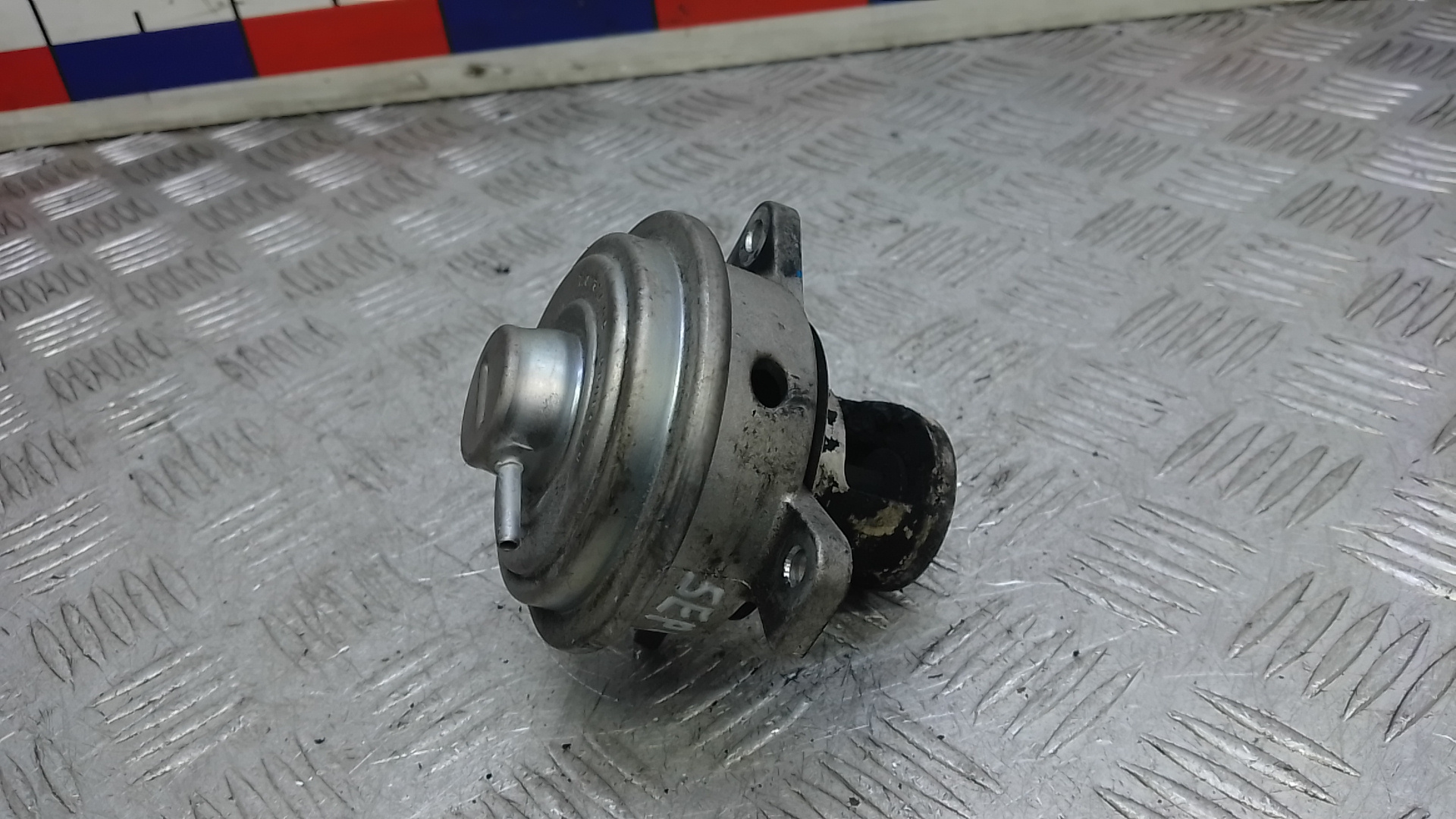 Клапан рециркуляции выхлопных газов (EGR)