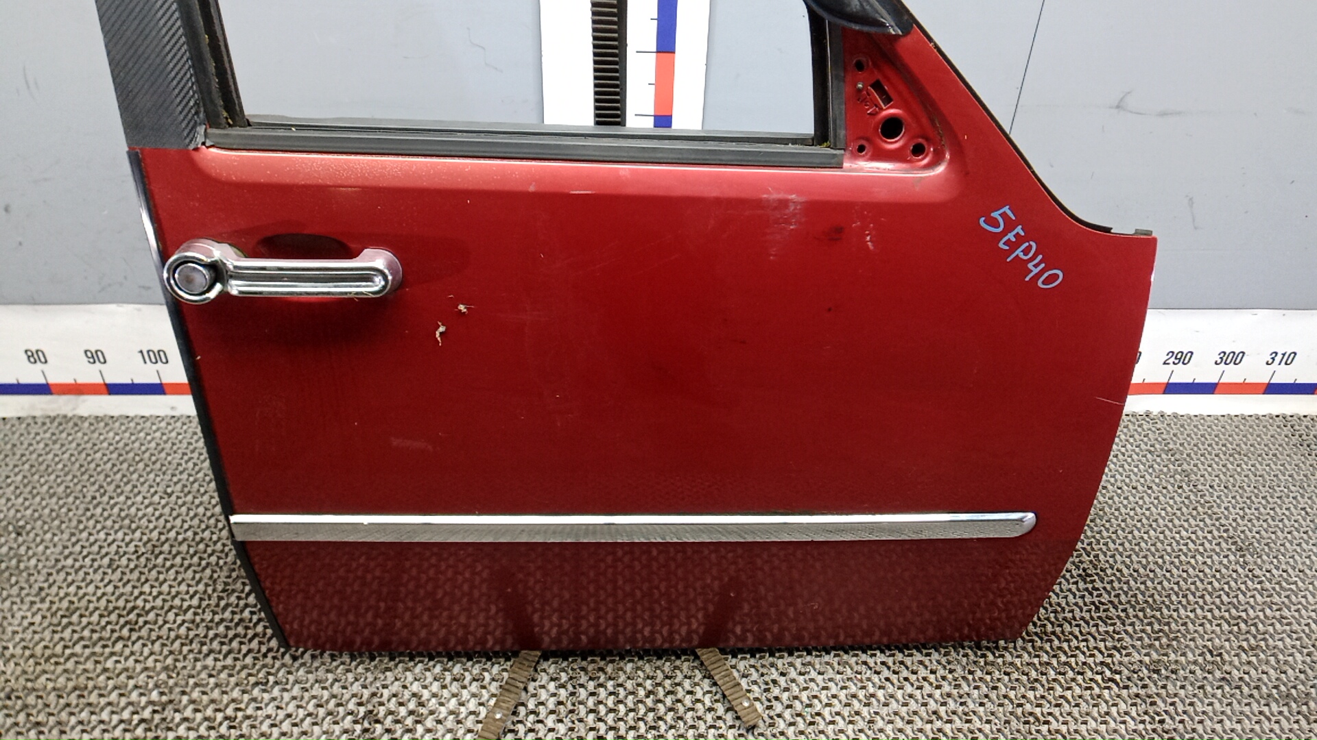 Дверь передняя правая