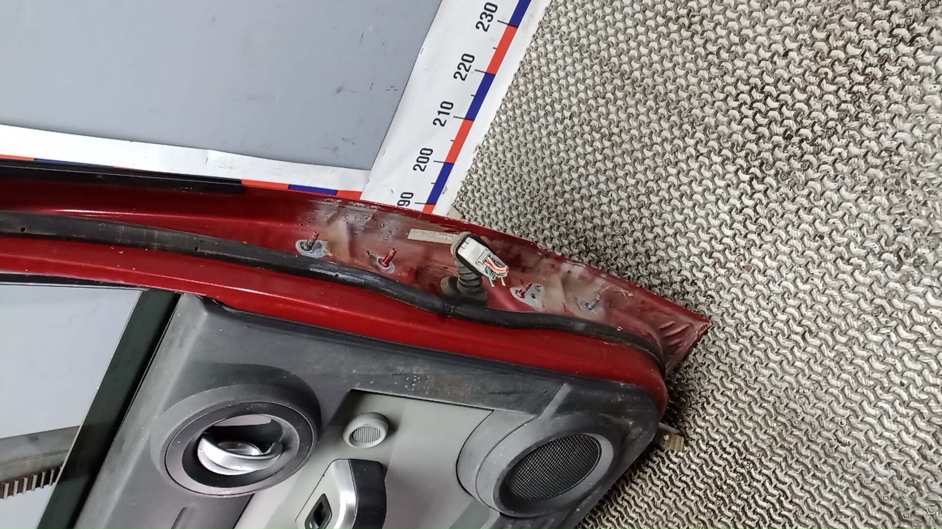 Дверь задняя левая