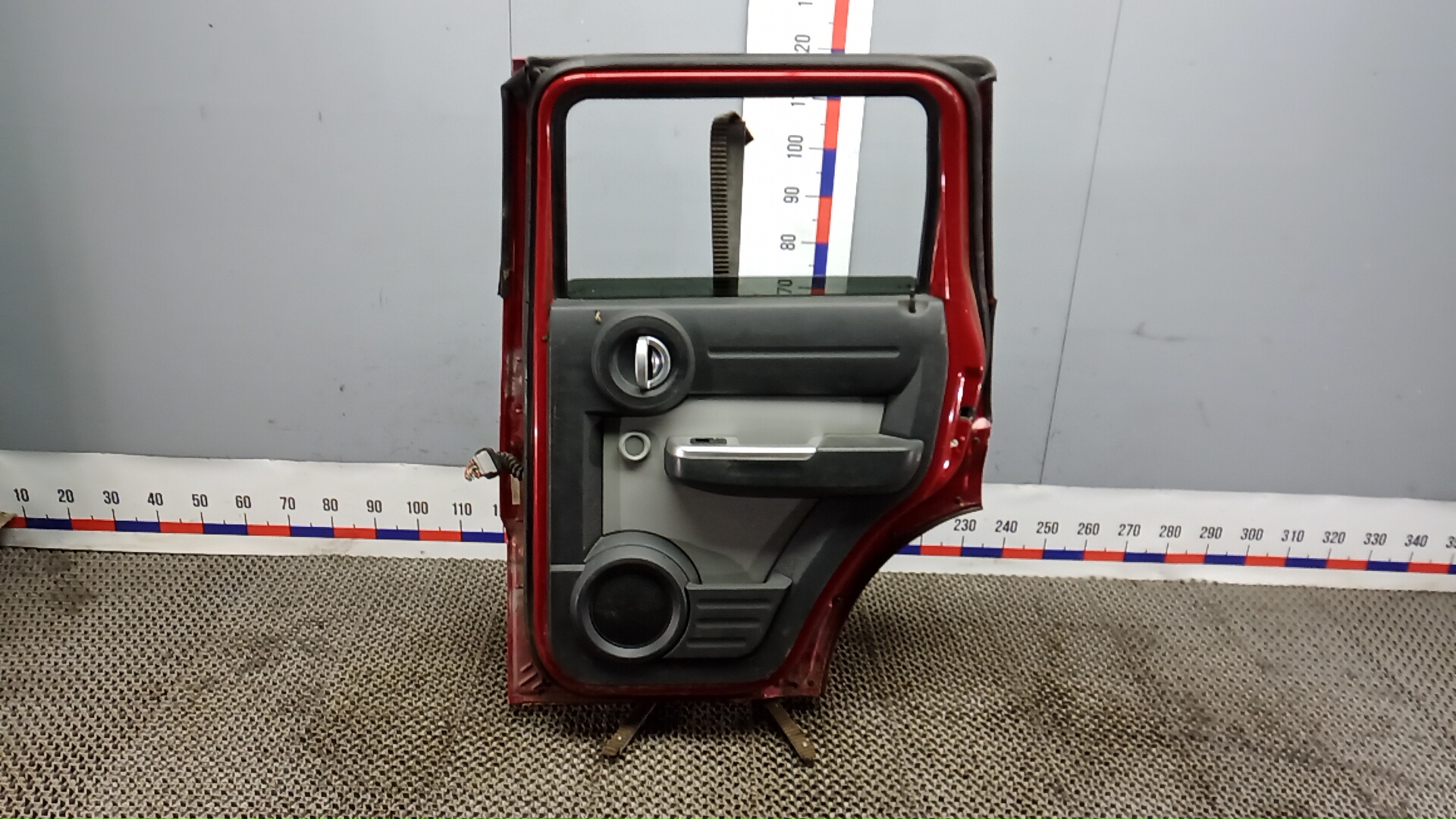 Дверь задняя правая