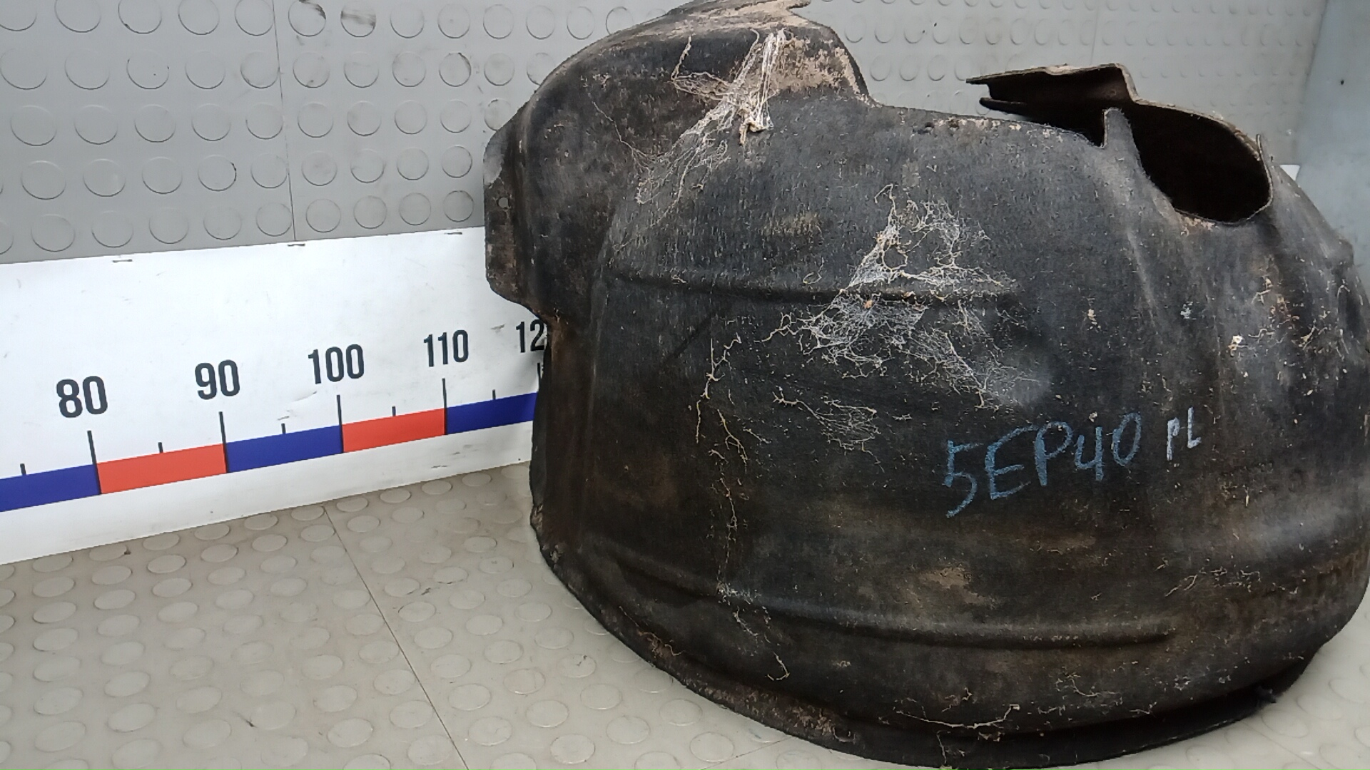 Локер передний левый