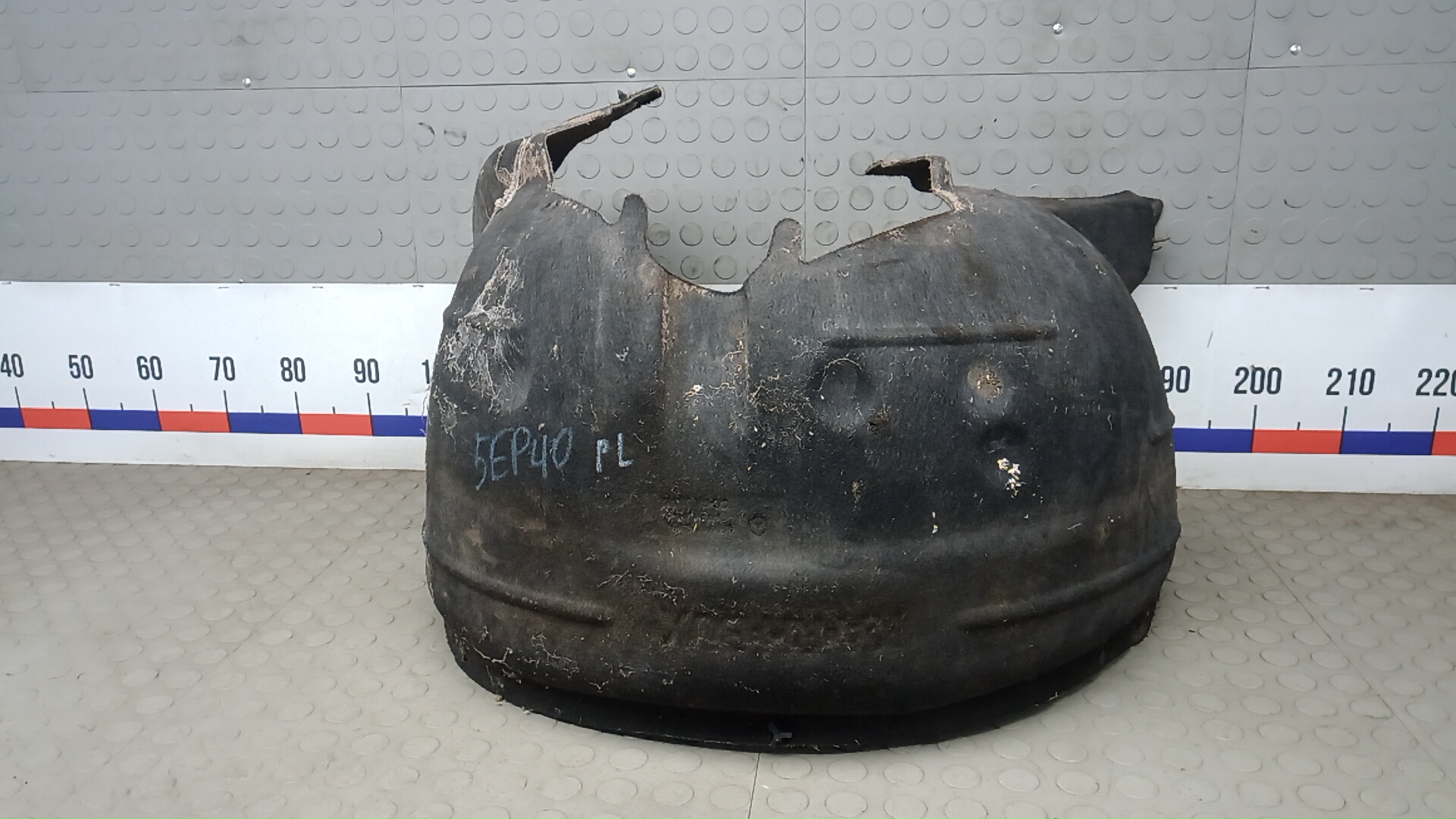 Локер передний левый