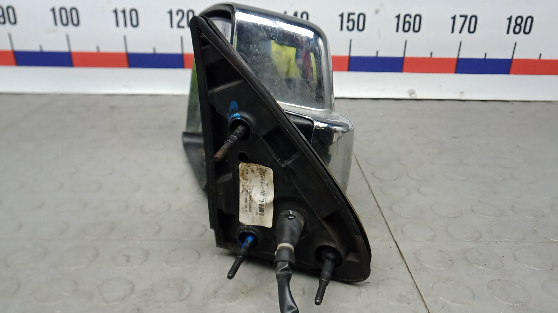 Зеркало левое электрическое