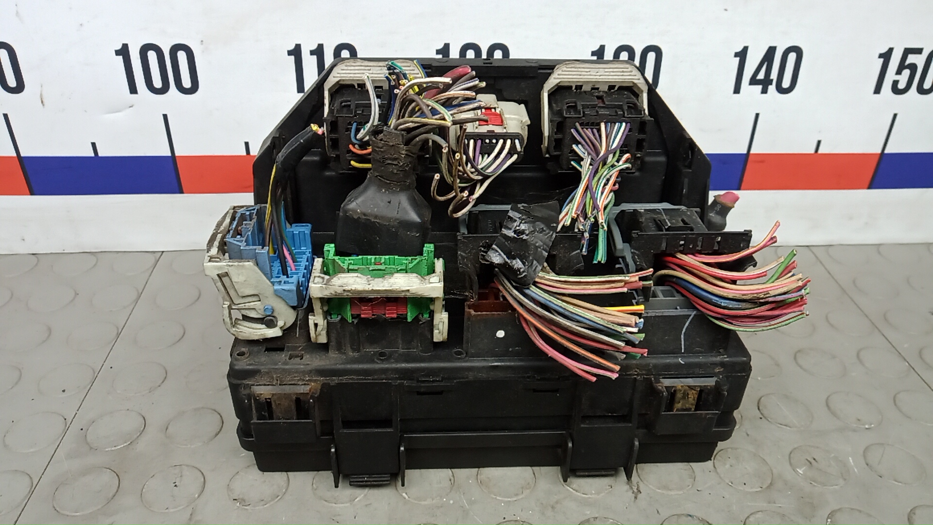 Блок предохранителей