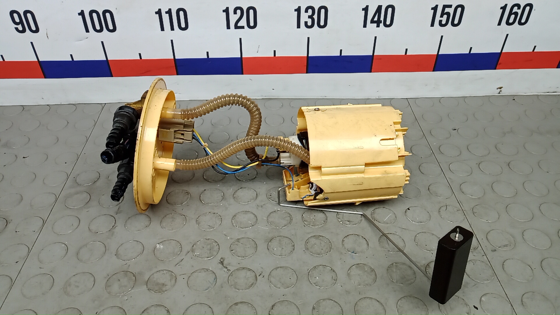 Насос топливный электрический