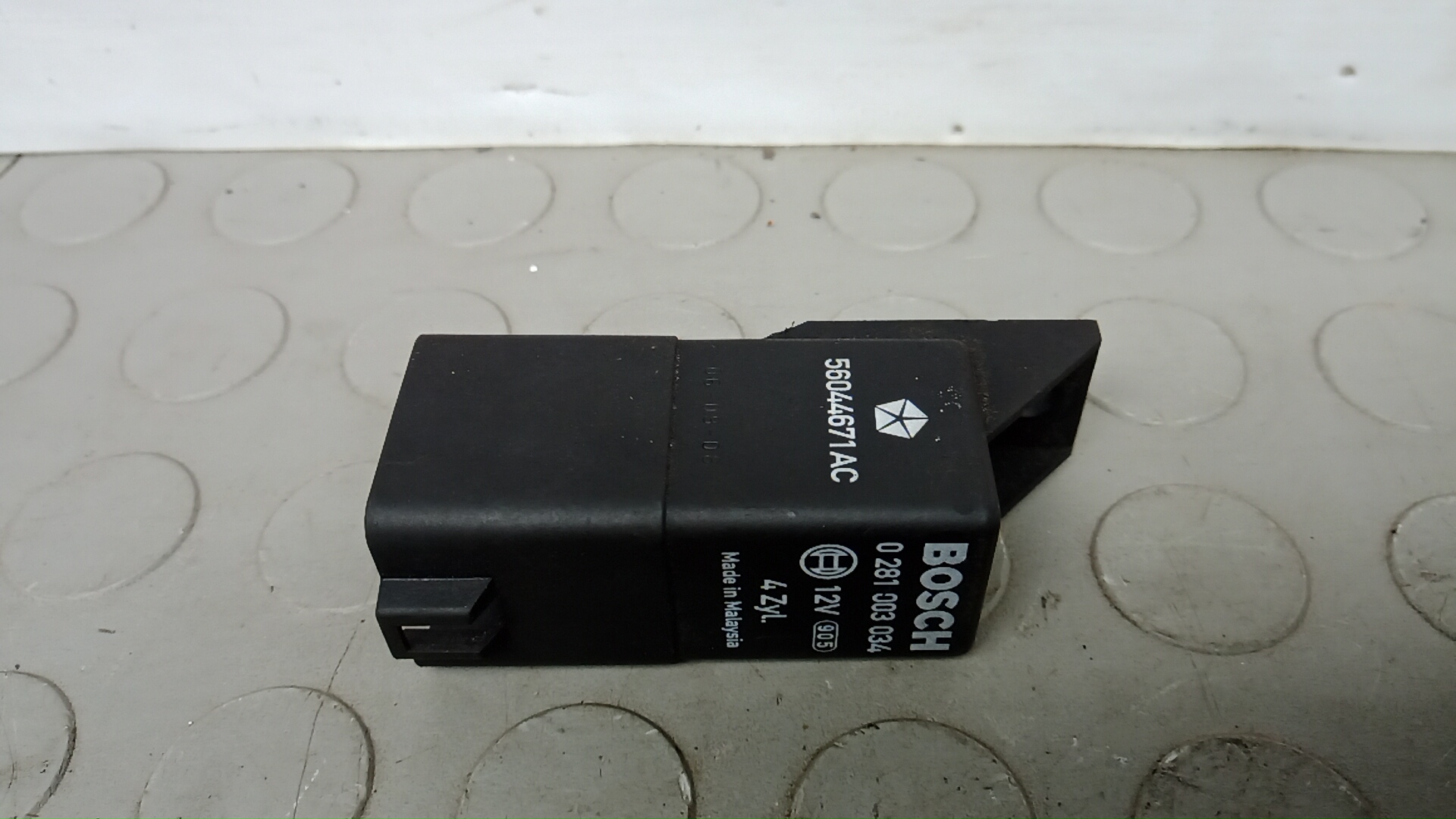 Реле свечей накала